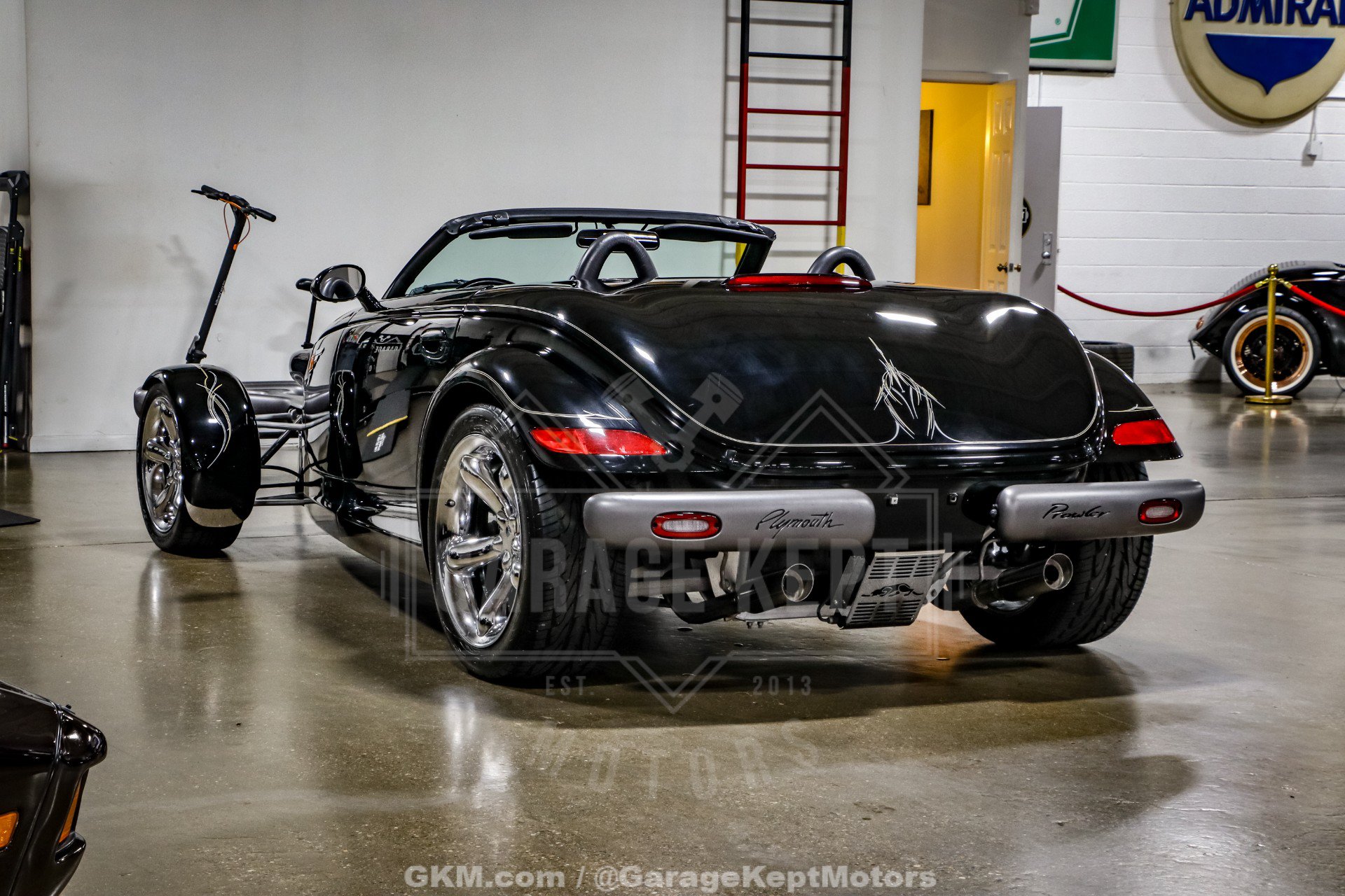 Used 1999 Plymouth Prowler RWD image 21