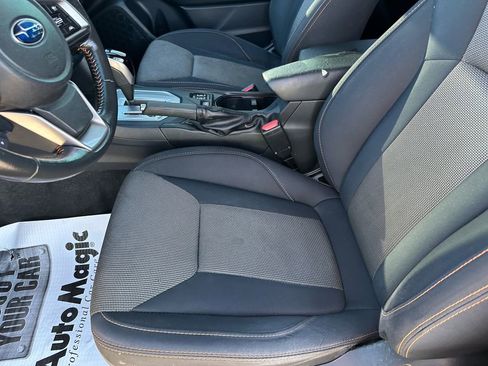 Used 2019 Subaru Crosstrek 2.0i Premium image 34