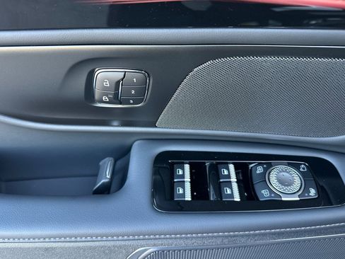 New 2026 Lincoln Nautilus Premier image 10