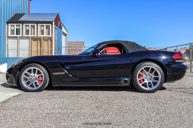 Used 2004 Dodge Viper SRT-10 RWD image 14