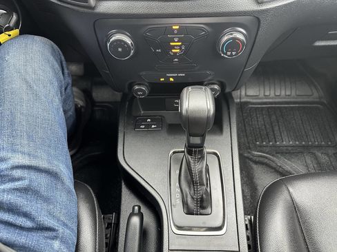 Used 2019 Ford Ranger XL image 16