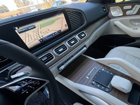 Used 2026 Mercedes-Benz GLE 450 4MATIC Coupe image 18