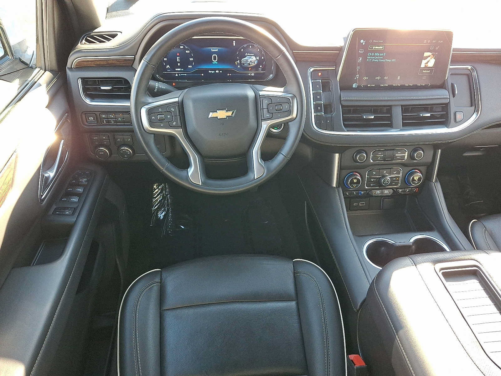 Used 2024 Chevrolet Tahoe Premier AWD/4WD image 11