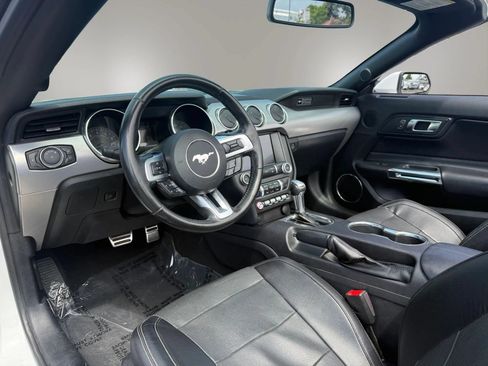 Used 2020 Ford Mustang Premium RWD image 17