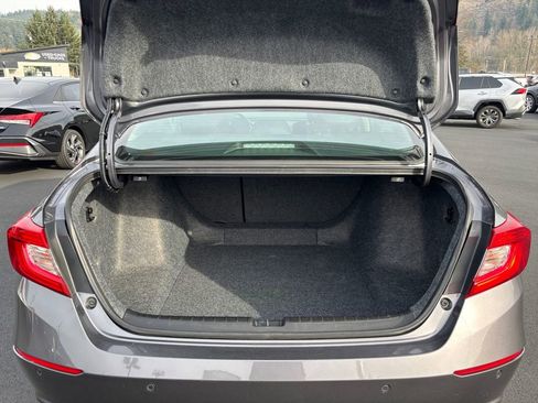 Used 2021 Honda Accord EX-L image 25