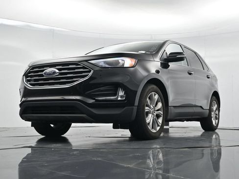 Used 2024 Ford Edge Titanium AWD/4WD image 26