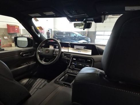 Used 2026 Nissan Armada PRO-4X AWD/4WD image 27