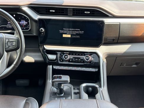 Used 2023 GMC Sierra 1500 Denali w/ Denali Reserve Package AWD/4WD image 31