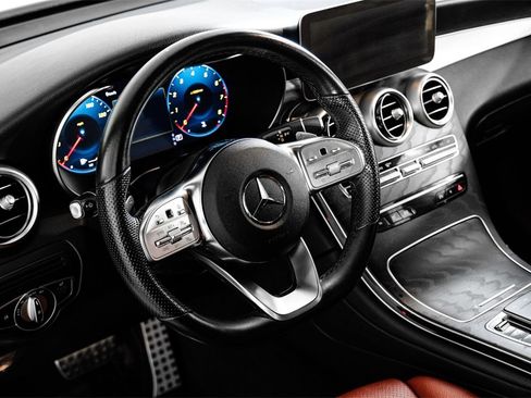 Used 2022 Mercedes-Benz GLC 300 w/ AMG Line image 14
