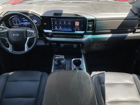Used 2023 Chevrolet Silverado 1500 RST AWD/4WD image 23