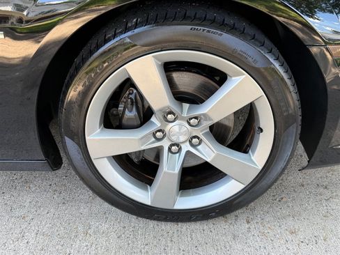 Used 2011 Chevrolet Camaro SS RWD image 31