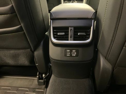 Used 2024 Subaru Outback Onyx Edition AWD/4WD image 36