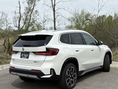 Used 2025 BMW X1 xDrive28i w/ Convenience Package image 6