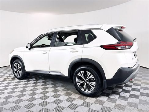 Certified 2021 Nissan Rogue SV w/ Premium Package image 21