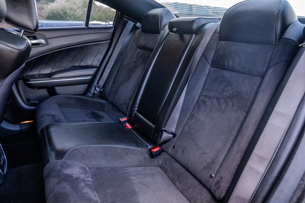 Used 2020 Dodge Charger Scat Pack RWD image 30