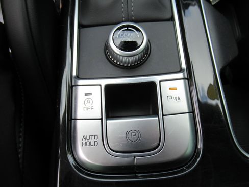 Used 2024 Kia Telluride S w/ S Sunroof Package FWD image 29