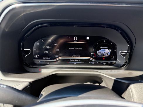 Used 2023 GMC Yukon Denali image 29