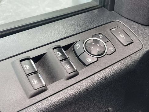 Used 2021 Ford F250 Lariat w/ Lariat Ultimate Package AWD/4WD image 16