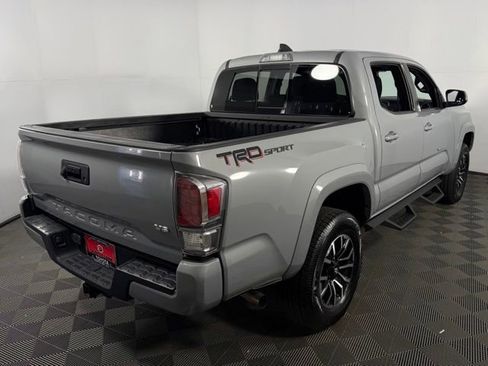 Used 2021 Toyota Tacoma TRD Sport image 8