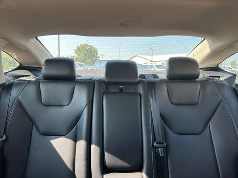 Used 2020 Ford Fusion Energi Titanium FWD image 33