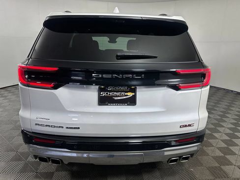 Used 2024 GMC Acadia Denali w/ Super Cruise Package AWD/4WD image 4