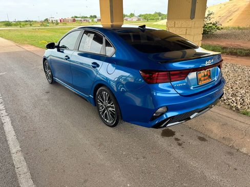 Used 2023 Kia Forte GT-Line w/ GT-Line Premium Package FWD image 5