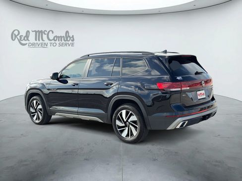 Used 2024 Volkswagen Atlas Peak Edition SEL AWD/4WD image 7