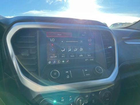 Used 2023 GMC Acadia SLE w/ Driver Convenience Package AWD/4WD image 43