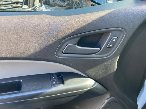 Used 2016 Chevrolet Colorado W/T image 19