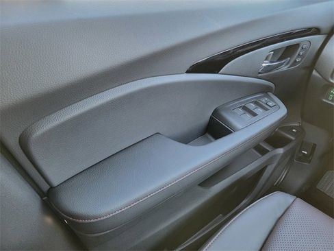 New 2026 Honda Ridgeline Black Edition image 29