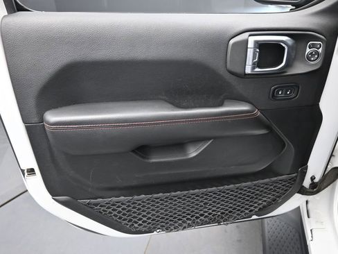 Used 2022 Jeep Gladiator Rubicon w/ LED Lighting Group AWD/4WD image 23