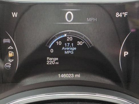 Used 2018 Jeep Grand Cherokee Limited AWD/4WD image 28