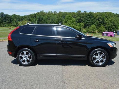 Used 2012 Volvo XC60 T6 AWD/4WD image 4