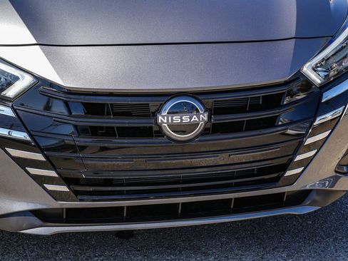 Certified 2025 Nissan Versa SV w/ Trunk Package FWD image 5