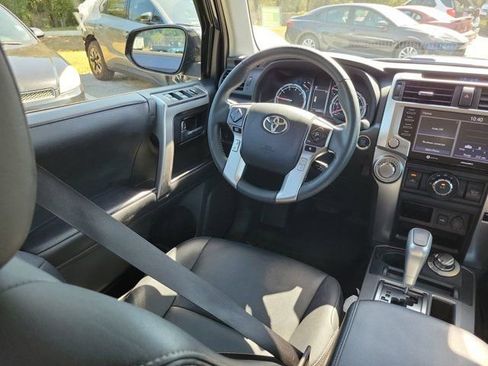 Used 2022 Toyota 4Runner TRD Sport w/ Technology Package AWD/4WD image 22