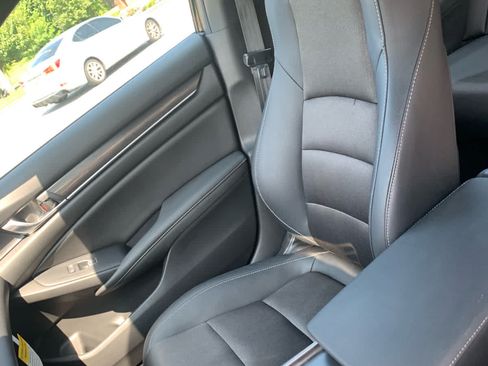 Used 2019 Honda Accord Sport image 20