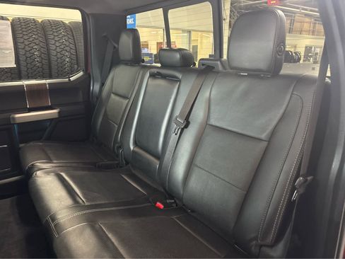 Used 2017 Ford F150 Lariat w/ Equipment Group 502A Luxury image 39