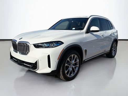 New 2026 BMW X5 sDrive40i w/ Parking Assistance Package image 7
