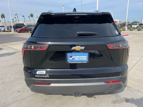 Used 2025 Chevrolet Equinox LT w/ Convenience Package II image 4