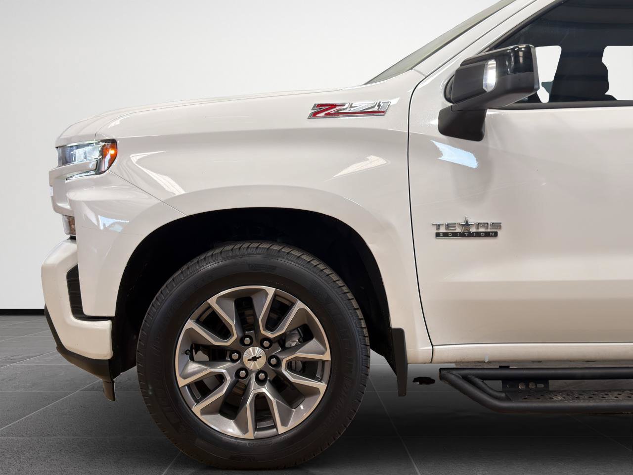 Used 2020 Chevrolet Silverado 1500 RST AWD/4WD image 4
