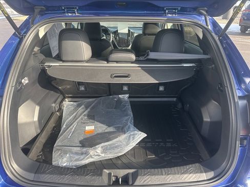 Certified 2025 Subaru Crosstrek 2.5i Limited image 28