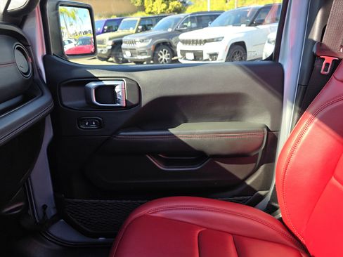 Certified 2024 Jeep Wrangler Rubicon 392 image 16