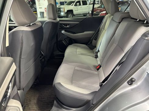 Used 2025 Subaru Outback Premium AWD/4WD image 33