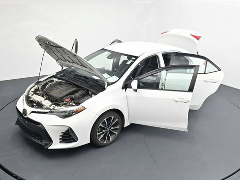 Used 2019 Toyota Corolla SE FWD image 26