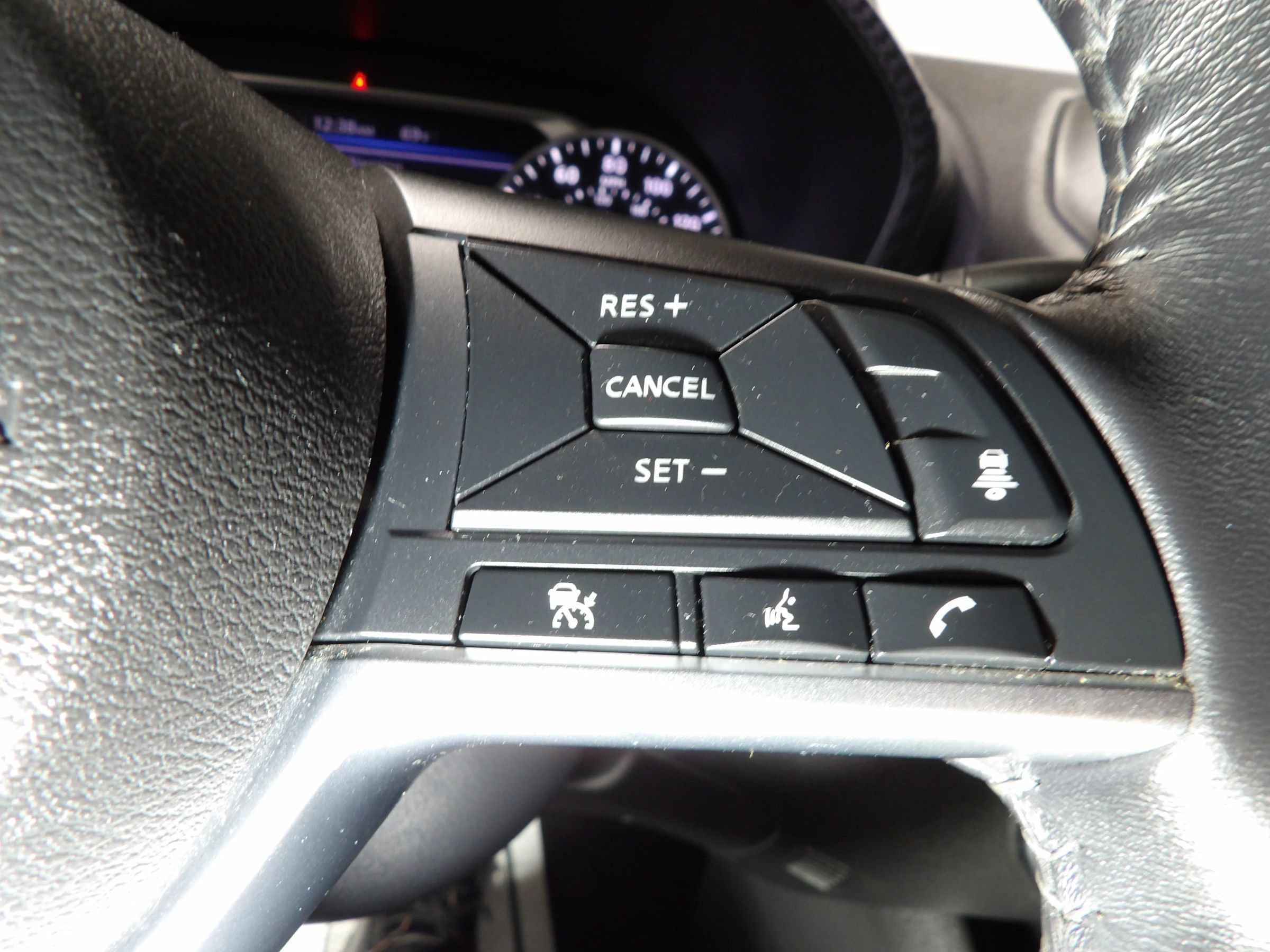 Used 2021 Nissan Sentra SV FWD image 15