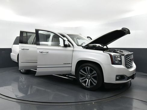 Used 2019 GMC Yukon XL Denali w/ Denali Ultimate Package image 45