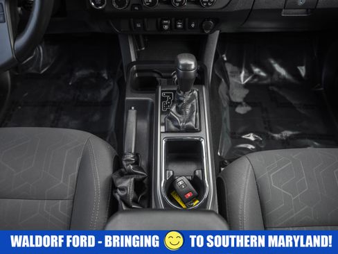 Used 2019 Toyota Tacoma 4x4 Double Cab image 33