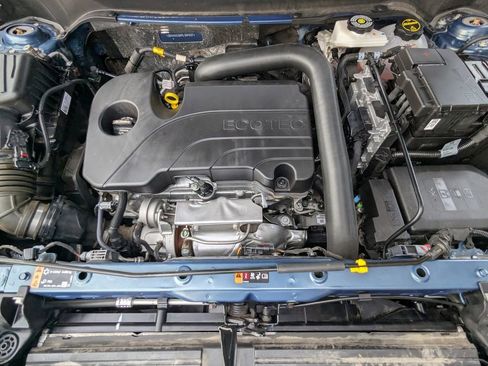 Used 2024 Chevrolet Equinox LT FWD image 27
