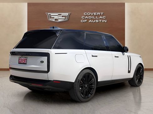Used 2023 Land Rover Range Rover SE AWD/4WD image 6