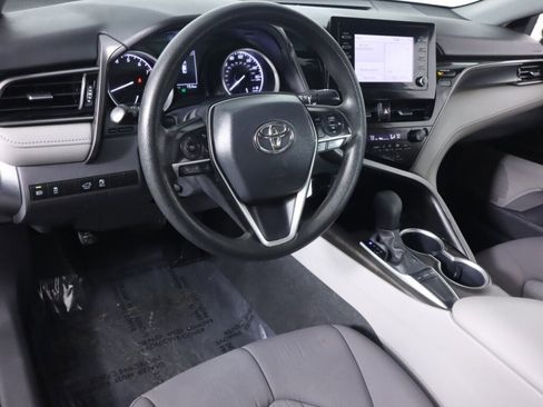 Used 2023 Toyota Camry LE image 9